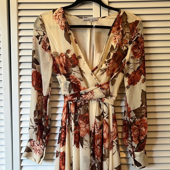 NWT Chiffon Long Sleve Fall Floral Maxi - Picture 2 of 6